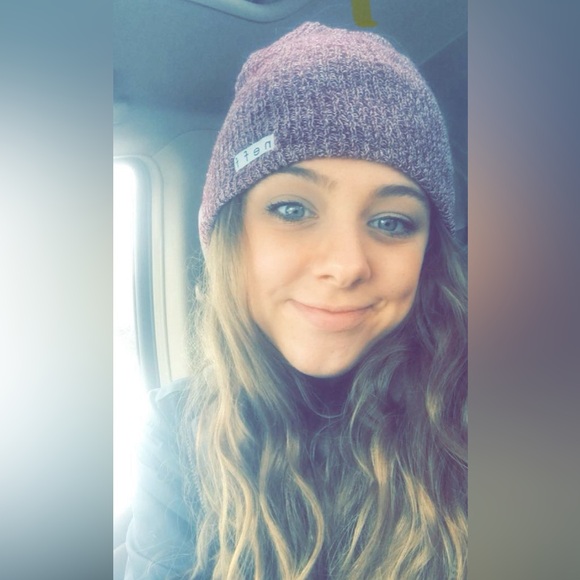 🌸NEFF BEANIE - Picture 2 of 2